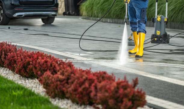 Best Patio and Deck Pressure Washing  in Livingston, CA
